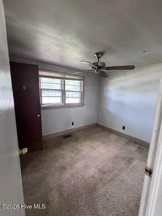6606 Burress Street, Stantonsburg, NC 27883 — 3-bedroom home, Stantonsburg, NC, photo 10 of 11: bed 1