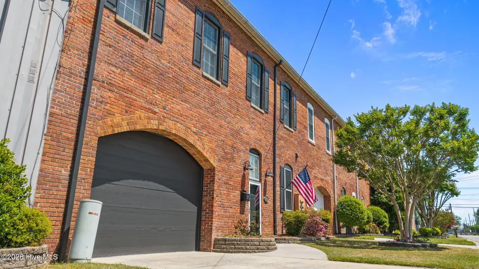 916 W 3rd Street Unit 10 & 11, Washington, NC 27889 – photo 1 of 49: 15-web-or-mls-DJI_20260422133129_0186_D
