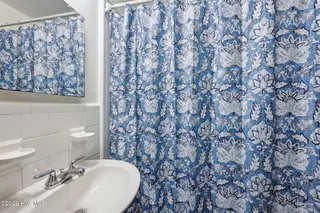 612 Lee Drive, Havelock, NC 28532 – photo 16: 15-web-or-mls-0C0A6110