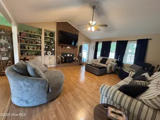1772 Sandalwood Drive SW, Ocean Isle Beach, NC 28469 – photo 4: Living Room