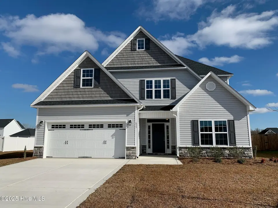 635 Indigo Johnston Drive, Jacksonville, NC 28546 – photo 1 of 42: IMG_0761