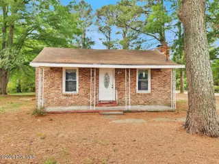 5200 White Oak Loop, Wilson, NC 27893 – photo 1: 1 FRONT
