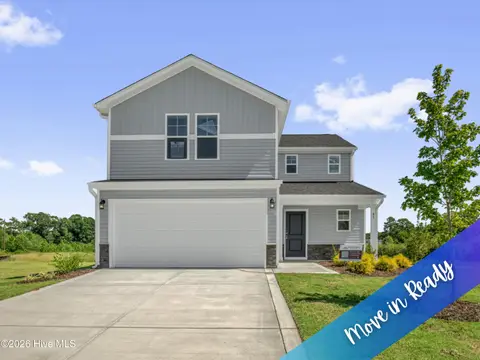 45 E Emily Gardens Drive, Selma