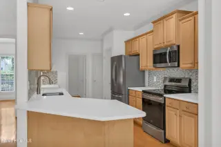 2904 Legends Drive, Southport, NC 28461 — 3-bedroom home in St James, Southport, NC, photo 11 of 71: 2904 legends dr 00010