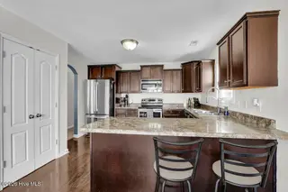 105 Cavalier Drive, Jacksonville, NC 28546 – photo 9: 007_6g8a8851_887