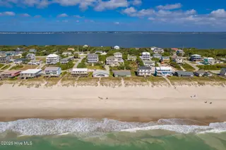 1010 Ocean Drive, Emerald Isle, NC 28594 – photo 8: 60-web-or-mls-chadwick-visuals-1010-ocea