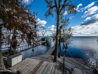 3002 Canal Cove Road, Lake Waccamaw, NC 28450 – photo 5: Deckoverlake