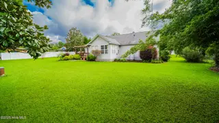 850 Meadow Lane SW, Calabash, NC 28467 — 3-bedroom home in Carolina Cove, Calabash, NC, photo 8 of 28