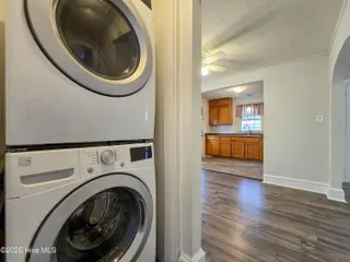 104 Chadburn Avenue, Elizabeth City, NC 27909 – photo 10: Laundry