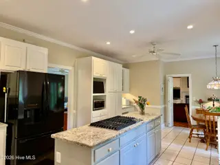 204 Firestone Court, New Bern, NC 28562 – photo 18: Kitchen