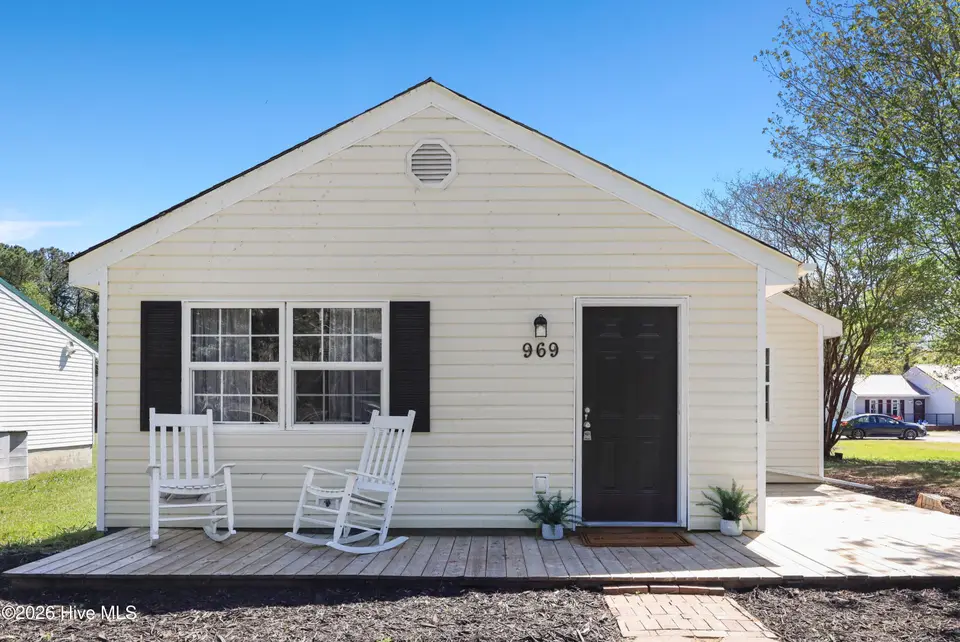 969 Ramsey Road, Jacksonville, NC 28546 – photo 1 of 42: IMG_1781