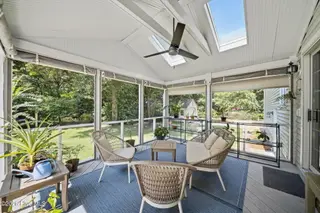 572 Captain Beam Boulevard, Hampstead, NC 28443 — 3-bedroom home in Olde Point, Hampstead, NC, photo 5 of 54