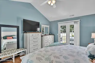 1031 Washington Acres Road, Hampstead, NC 28443 — 3-bedroom home in Washington Acres, Hampstead, NC, photo 19 of 56