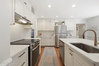1504 Muirfield Drive, Greenville, NC 27858 – photo 23: 23-web-or-mls-BLS_0041