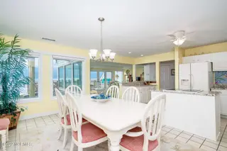 301 Salter Path Road 14 Genesis, Pine Knoll Shores, NC 28512 – photo 7: Dining space