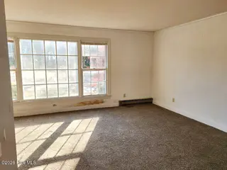 6322 Brassie Drive, Grifton, NC 28530 – photo 13: 20 LIVING