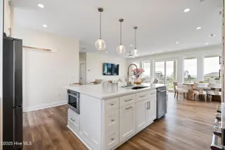 3611 Island Drive, North Topsail Beach, NC 28460 – photo 10: Kitchen