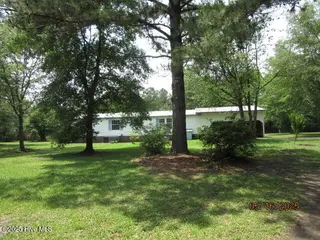 371 Eneas Lanier Road, Chinquapin, NC 28521 — 3-bedroom manufactured home, Chinquapin, NC, photo 1 of 10: Front