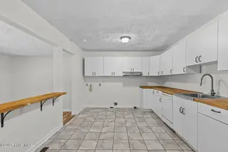 1121 River Street, Jacksonville, NC 28540 – photo 2: river-7