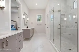 16 Middlebury Road, Pinehurst, NC 28374 – photo 15: Primary bath