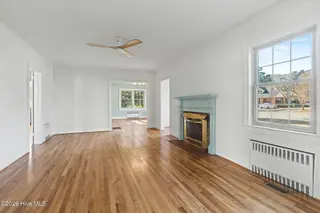 108 N Franklin Street, Whiteville, NC 28472 – photo 19: Family Room