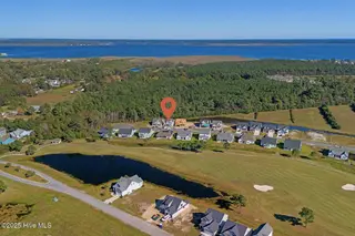 220 Windswept Lane, Beaufort, NC 28516 – photo 3: New construction in Beaufort Club