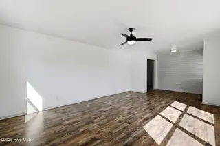 721 Vernon Drive, Jacksonville, NC 28540 – photo 12: 11_721_vernon_dr_011
