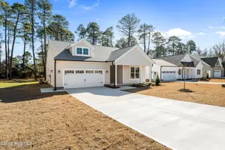 1216 Petite Terre Court, New Bern, NC 28560 – photo 4: 3-web-or-mls-DSC_8036