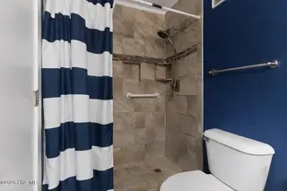 650 Salter Path Road 103, Pine Knoll Shores, NC 28512 – photo 14: Towel rack 2