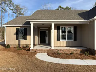 2413 Starling Lane, New Bern, NC 28562 – photo 5: front porch