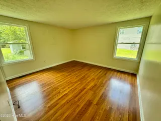 133 Riverside Drive, Beaufort, NC 28516 — 3-bedroom home in Riverside Estates, Beaufort, NC, photo 9 of 29: Master Bedroom