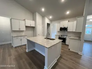 1254 Palatka Place SE, Bolivia, NC 28422 – photo 13: Kitchen