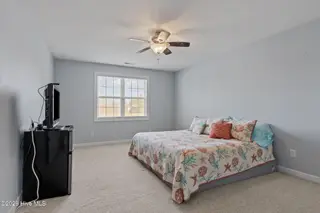 213 Reserve Green Drive A, Morehead City, NC 28557 – photo 20: 20-web-or-mls-1S3A0284