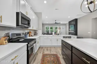 3541 Scotts Hill Loop Road, Wilmington, NC 28411 – photo 9: 3541ScottsHillLoopRoad-26