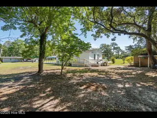 6883 Eastbrook Avenue SW, Ocean Isle Beach, NC 28469 — 2-bedroom manufactured home in Pine Acres, Ocean Isle Beach, NC, photo 11 of 25: mls-DSC00950