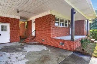 2400 N Hills Drive, New Bern, NC 28562 – photo 18: IMG_4692