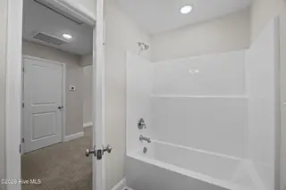 1218 Petite Terre Court, New Bern, NC 28560 – photo 19: 32-web-or-mls-0C0A9462