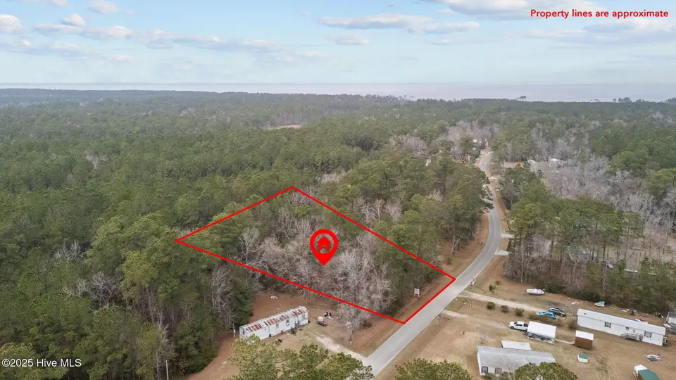 117 Deer Trail, Beaufort, NC 28516 – photo 1 of 11: 16-web-or-mls-Deer Trail 2