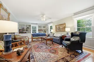 1306 Summit Avenue, Washington, NC 27889 – photo 22: 46-web-or-mls-IMG_0077