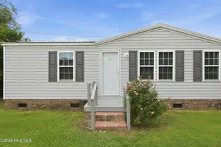 405 Lynchfield Drive, New Bern, NC 28560 – photo 18: Front Door