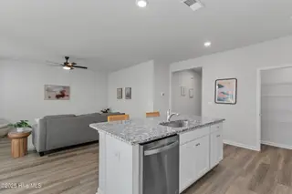 4068 Morning Light Drive SE, Bolivia, NC 28422 – photo 17: 20_kitchen