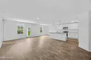 4665 Swimming Lane 17, Shallotte, NC 28470 – photo 12: 19_living room