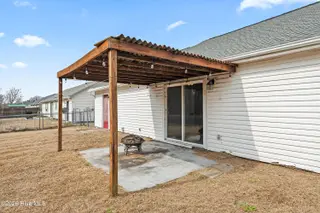 142 Parnell Road, Hubert, NC 28539 – photo 16: 24