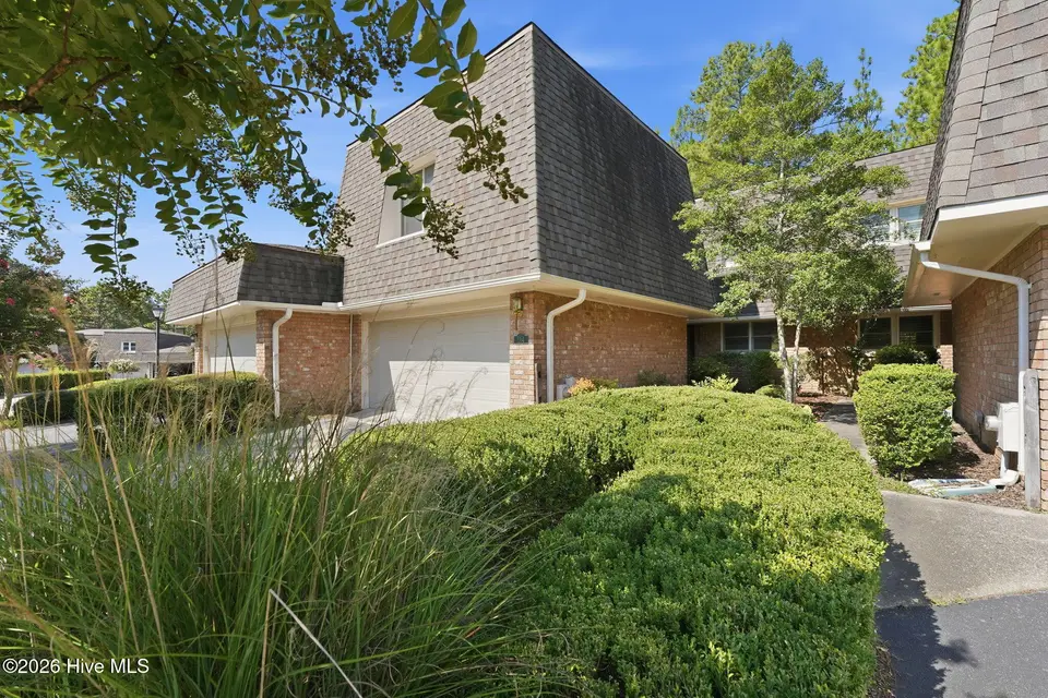 114 Wimbledon Drive, Pinehurst, NC 28374 – photo 1 of 46: 114 Wimbledon