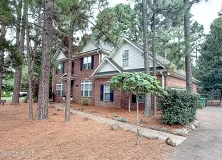 325 Sugar Pine Drive, Pinehurst, NC 28374 – photo 3: 325 Sugar Pine Dr