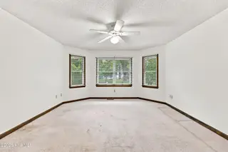 1113 Riverside Avenue, Elizabeth City, NC 27909 – photo 5: Primary Bedroom