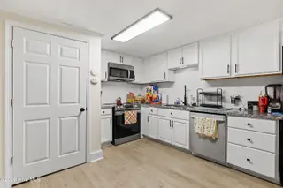 719 S Chestnut Circle, Goldsboro, NC 27530 – photo 10: IMG_5060