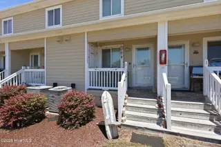 650 Cedar Point Boulevard E2, Cedar Point, NC 28584 – photo 4: 4-web-or-mls-IMG_4258_edit