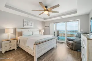 100 Olde Towne Yacht Club Drive 411, Beaufort, NC 28516 – photo 22: Waterfront Principal Bedroom