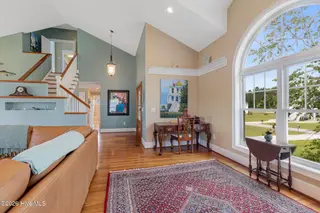 255 Gatsey Lane, Beaufort, NC 28516 — 3-bedroom home in Stanton Landing, Beaufort, NC, photo 13 of 53: Open living space